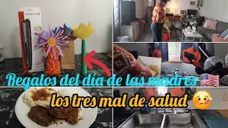 LOS TRES MAL DE SALUD 🤒REGALOS DE MADRE 🇺🇲🎁DOBLANDO ROPA
