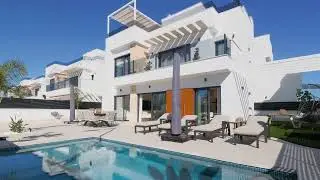 Ontdek Villa Don Grosa &ndash; Luxe Spaanse Villa met Rooftop Jacuzzi | Santa Rosalia Resort Murcia
