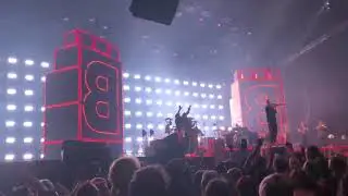 Seeed - Dickes B (Live in Berlin)
