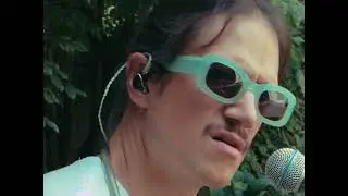 Long Tall Jefferson &ndash; Everything Lost in Space (Live in the Backyard)