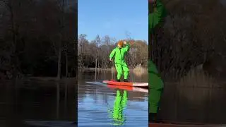 SUP-сезон можно не закрывать, если есть правильная экипировка🤙🏼 #shorts