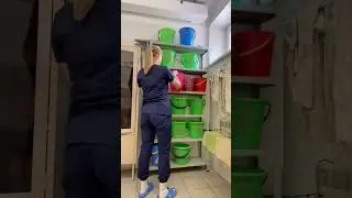 Чем занимается младший медперсонал на дежурстве ?