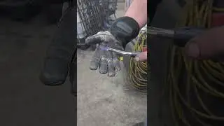 Quick.and dirty tip on how to custom fit those leather gloves #welding #fabrication #homegym