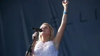 Ellie Goulding LIVE at Lollapalooza 2013