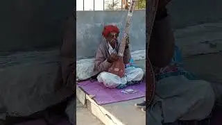 Indian Street Musician & singer 🪕क्या प्रतिभाहै#shorts#streetmusic#streetmusicians#indianmusic#short