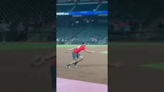 Absolutely slinging it at the 2024 MLB Draft Combine 💪 #teamrawlings #mlb #baseball