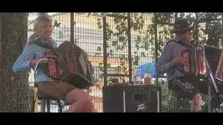 Cradle Polka,  Walt and Glynis Harfmann 11/18/23
