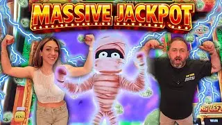INSANE SESSION on MoMummy Slot!💰 With @MrMikeSlots We hit a MASSIVE JACKPOT in Vegas!