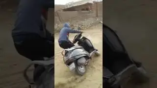 Activa stunts