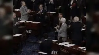 Former Sen. Bob Dole dead at 98