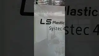 PET preform is currently in production🥰 #injectionmoldingmachine #machine #mold #plastic