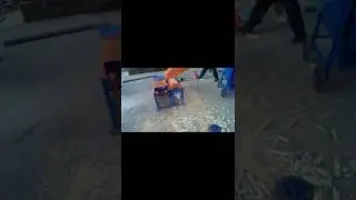 corn maize peeling and shelling machine left-and- right type with wheels