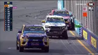 ECB SuperUtes Series 2018. Qualifying Surfers Paradise Street Circuit. Crashes