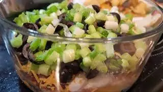California grandma cooks 7 layer dip! #mexicanfood #7layerdip #recipe #California