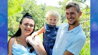 Mare Family Maternity Photoshoot (Slideshow Videography)