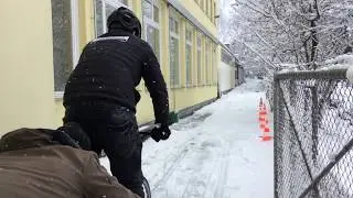 Sommer-, Winter- und Spikesreifen im grossen Veloplus-Schneetest!
