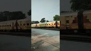 11078 - Jammu tavi Pune Jhelam express #jhelamexpress #agracantt #agra