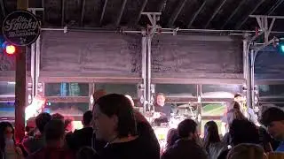Walk - Rooftop Jumpers