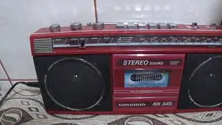 Radio casetofon Grundig RR345