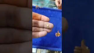 gold bindi