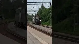 RARE TRAIN IN HELENELUND