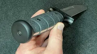 Hinderer KA-BAR (Pommel Construction)