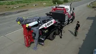 Watch this heavy wrecker DETACH