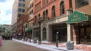 Christmas movie filming on Pratt Street in Hartford
