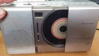 Soundmaster RCD 1100 - Portable Vertical Compact Disc Player with AM / FM Radio Boombox - Testing