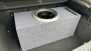 Rockford fosgate P3 12 inch sub and bass face sq1.1 amp