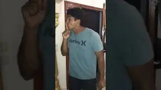 كي تروح مخر و تشدك أمك بالكمشة 😂