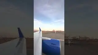 Heavy departure from Newark (KEWR) to Houston (KIAH), United Airlines Boeing 767-300.