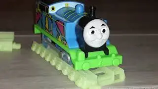 Thomas and Friends TrackMaster HyperGlow Thomas Review