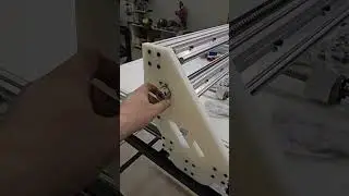 CNC Router Revolution 4 - Montagem Eixo X #atividademaker #cncrevolution4 #cncrouter