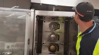 UNOX cleaning door seal channel