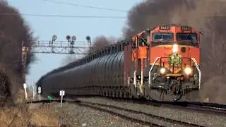 Long 3 Engine BNSF Oil Tanker Train 4K