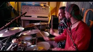 Echo Town &ndash; 'Be Strong Troop On' (LIVE) | Sidmouth Fringe Sessions