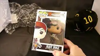 Unboxing ZBOX Fantasy & Fiction - June 2018 | What's Your Pleasure, Sir?