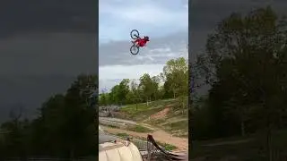 World's first Quadruple backflip on a MTB from last year's #Showusurtricks finalist 🔥