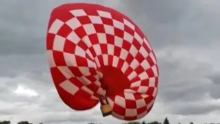 Strong winds wreak havoc at hot air balloon festival