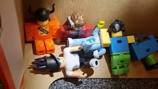 The normal elevator ROBLOX TOYS