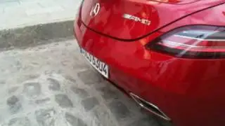 Mercedes-Benz SLS AMG Exhaust note on OVERDRIVE