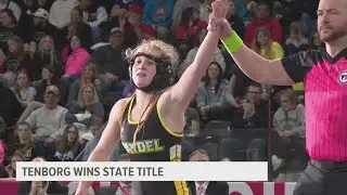 Central Iowa girls wrestlers named state champions