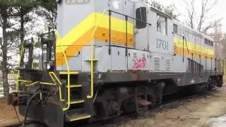 Bay Colony Locomotive 1701 in Medfield MA. (3/13/11)