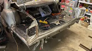 Ремонт задней поперечины кузова B-Body | Реставрация Road Runner 1969 года