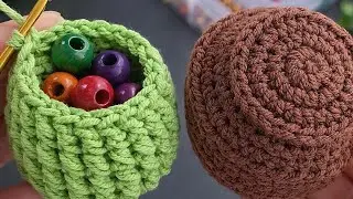 WOW! 😍 Super Easy Crochet Cactus Keychain 🌵 | Cute Amigurumi Tutorial for Beginners