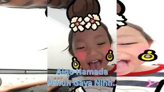 Aiqo Hamada Jalan Duduk dan Bergaya