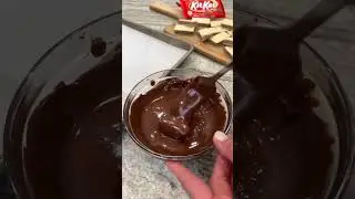 Easy Homemade KitKat Bites