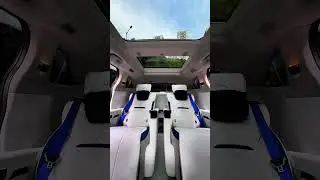 High-top Toyota Sienna with dual-color appearance😻 #china #luxury #mpv #van #beauty #travel #sienna