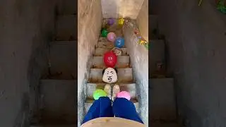 👣🎈💥Challenge the staircase obstacle course and pop the colorful balloons!#shorts